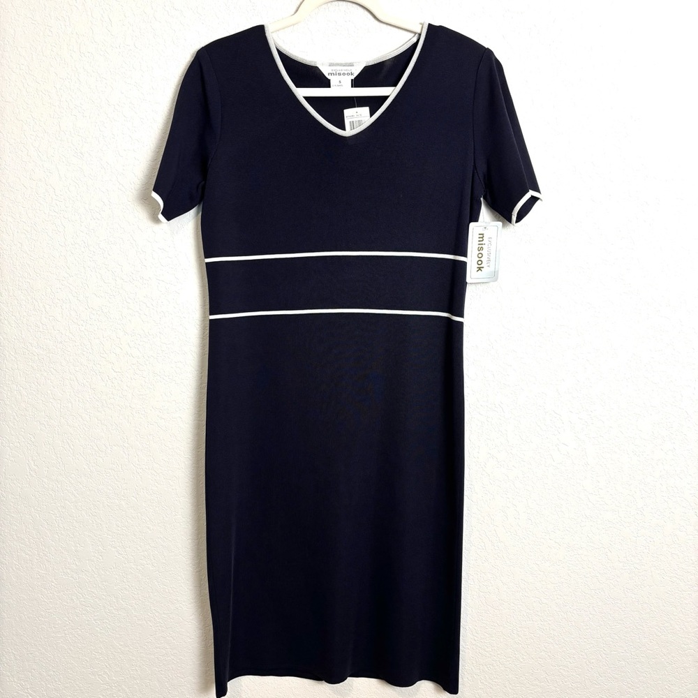 NWT Exclusively Misook Dk Navy White Trim Knit Sheath Dress Women’s Small Career